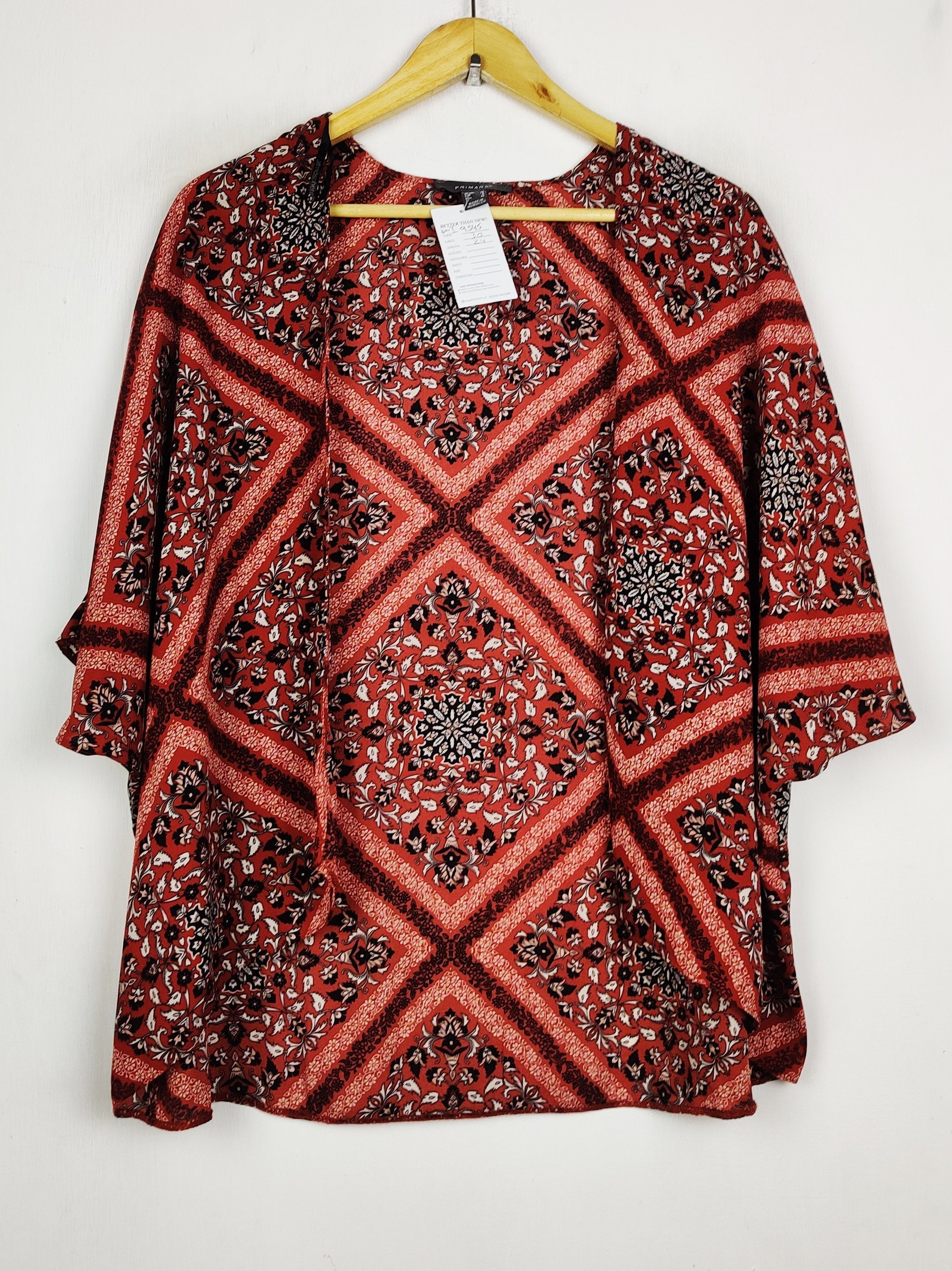 Buy online pre-used pre-loved 100% authentic & Original branded Primark (SWT-9545) available in Pakistan. Top international brands avilable.