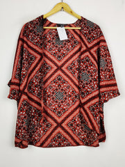 Buy online pre-used pre-loved 100% authentic & Original branded Primark (SWT-9545) available in Pakistan. Top international brands avilable.