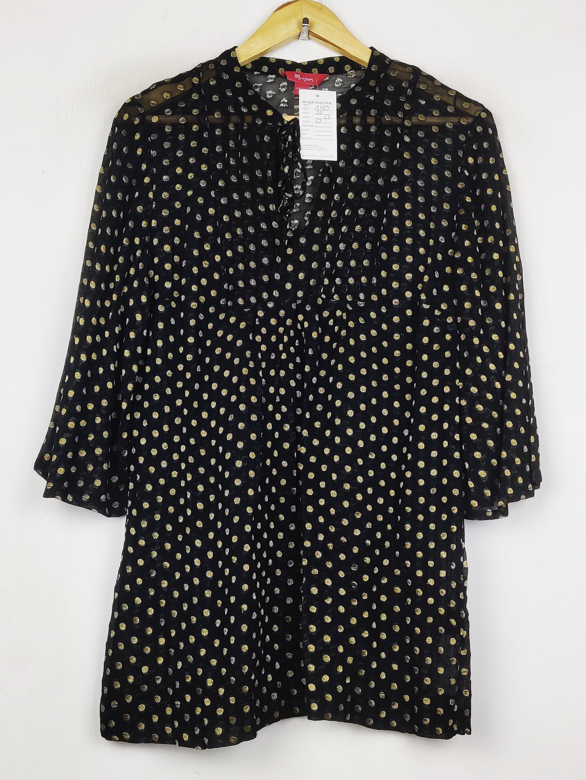 Buy online pre-used pre-loved 100% authentic & Original branded Monsoon (SWT-9625) available in Pakistan. Top international brands avilable.