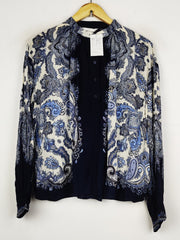 Buy online pre-used pre-loved 100% authentic & Original branded H&M (SWT-9641) available in Pakistan. Top international brands avilable.