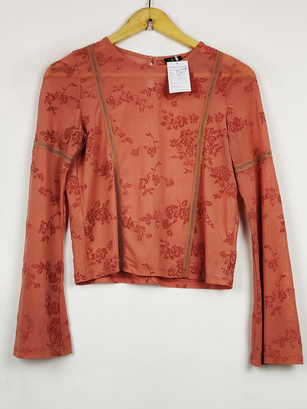 Buy online pre-used pre-loved 100% authentic & Original branded River Island (SWT-9683) available in Pakistan. Top international brands avilable.