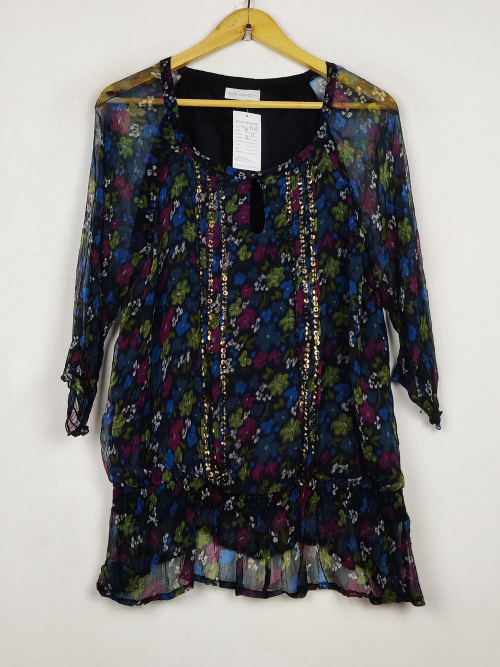 Buy online pre-used pre-loved 100% authentic & Original branded Rocha John Rocha (SWT-9729) available in Pakistan. Top international brands avilable.