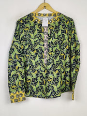 Buy online pre-used pre-loved 100% authentic & Original branded Unknown Brand (SWT-9807) available in Pakistan. Top international brands avilable.