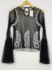 Buy online pre-used pre-loved 100% authentic & Original branded Lace Beads (SWT-9810) available in Pakistan. Top international brands avilable.