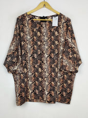 Buy online pre-used pre-loved 100% authentic & Original branded Primark (SWT-9817) available in Pakistan. Top international brands avilable.