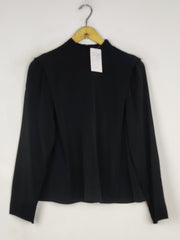 Buy online pre-used pre-loved 100% authentic & Original branded H&M (SWT-9847) available in Pakistan. Top international brands avilable.
