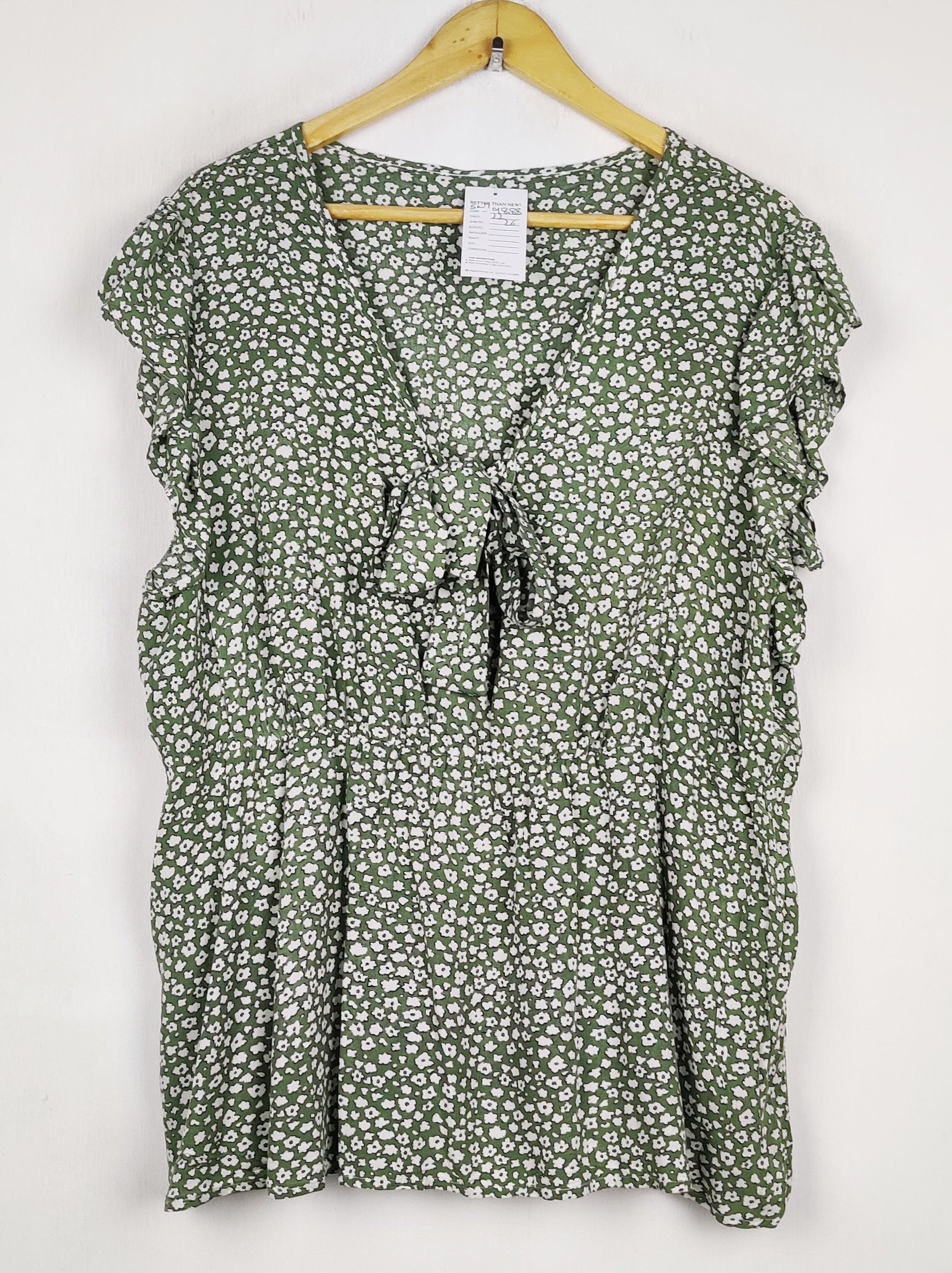 Buy online pre-used pre-loved 100% authentic & Original branded Unknown Brand (SWT-9888) available in Pakistan. Top international brands avilable.