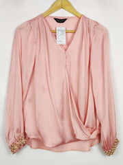 Buy online pre-used pre-loved 100% authentic & Original branded Dorothy Perkins (SWT-9899) available in Pakistan. Top international brands avilable.