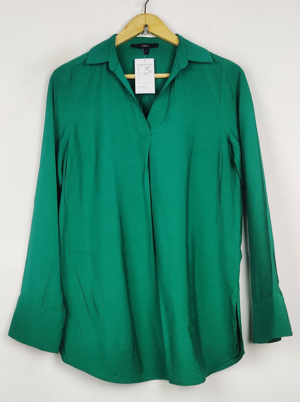 Buy online pre-used pre-loved 100% authentic & Original branded Next (SWT-9910) available in Pakistan. Top international brands avilable.