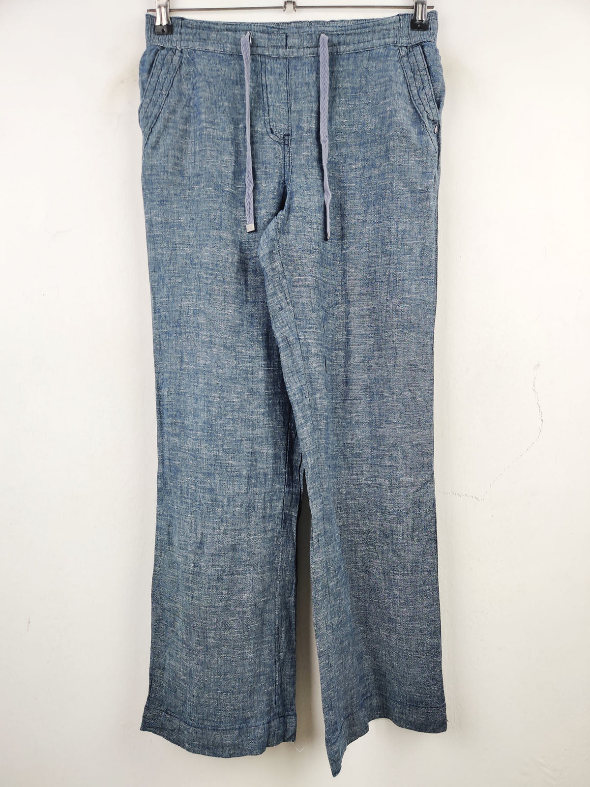 Buy online pre-used pre-loved 100% authentic & Original branded George (T-1032) available in Pakistan. Top international brands avilable.