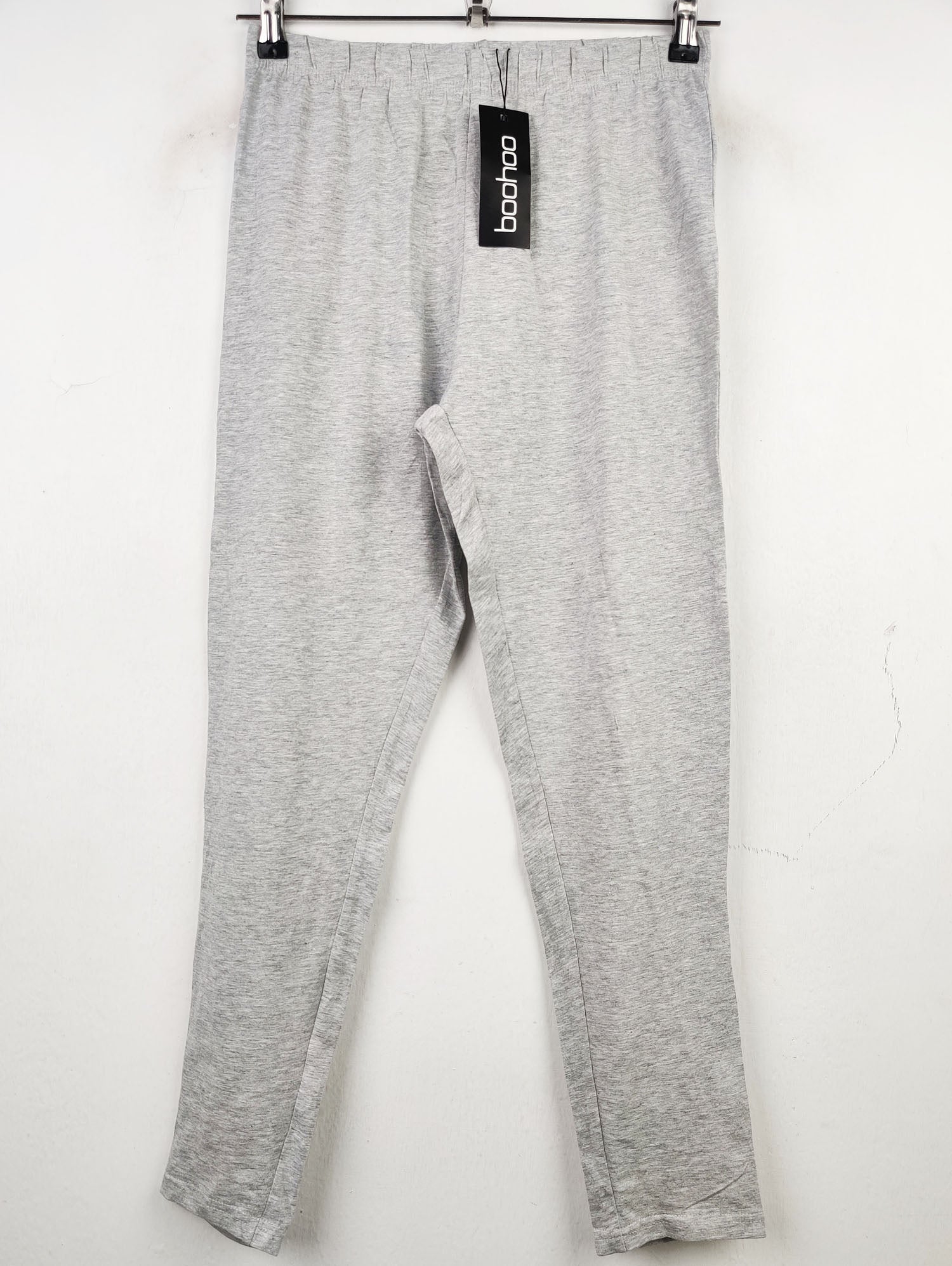 Buy online pre-used pre-loved 100% authentic & Original branded Boohoo (T-1064) available in Pakistan. Top international brands avilable.
