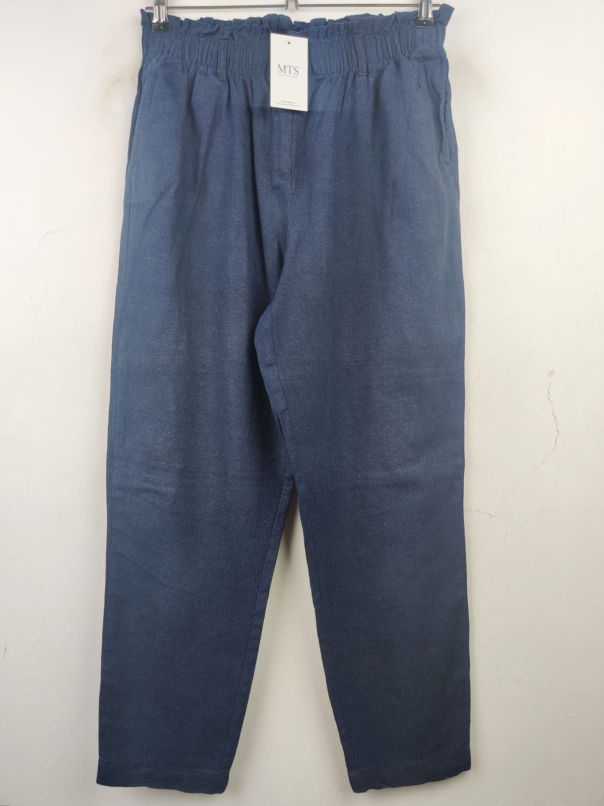 Buy online pre-used pre-loved 100% authentic & Original branded M&Co (T-1219) available in Pakistan. Top international brands avilable.