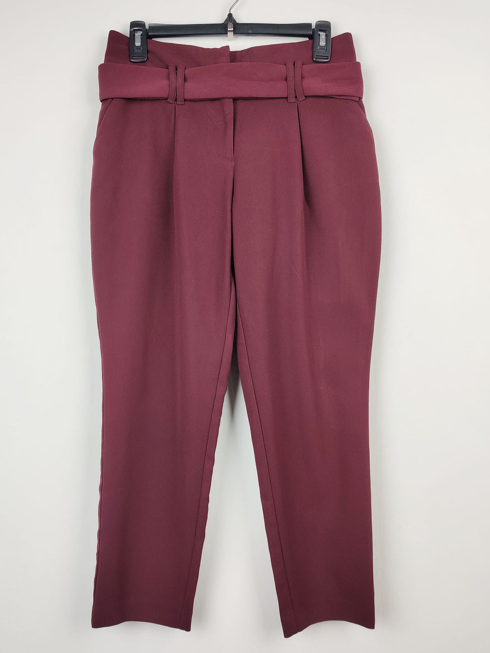 Buy online pre-used pre-loved 100% authentic & Original branded Dorothy Perkins (T-150) available in Pakistan. Top international brands avilable.