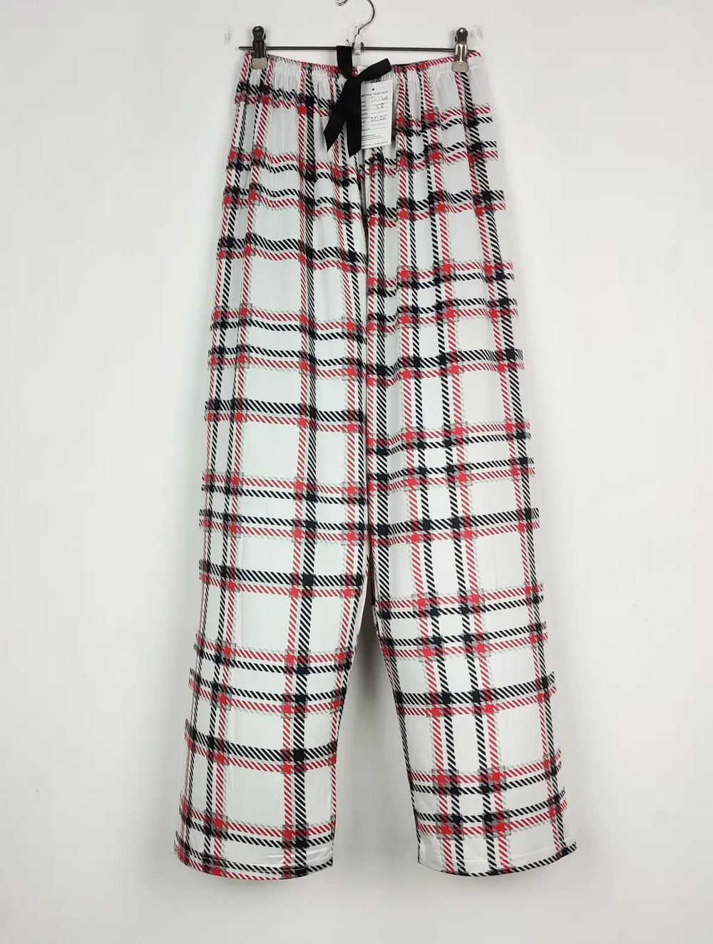 Buy online pre-used pre-loved 100% authentic & Original branded Unknown Brand (T-1706) available in Pakistan. Top international brands avilable.