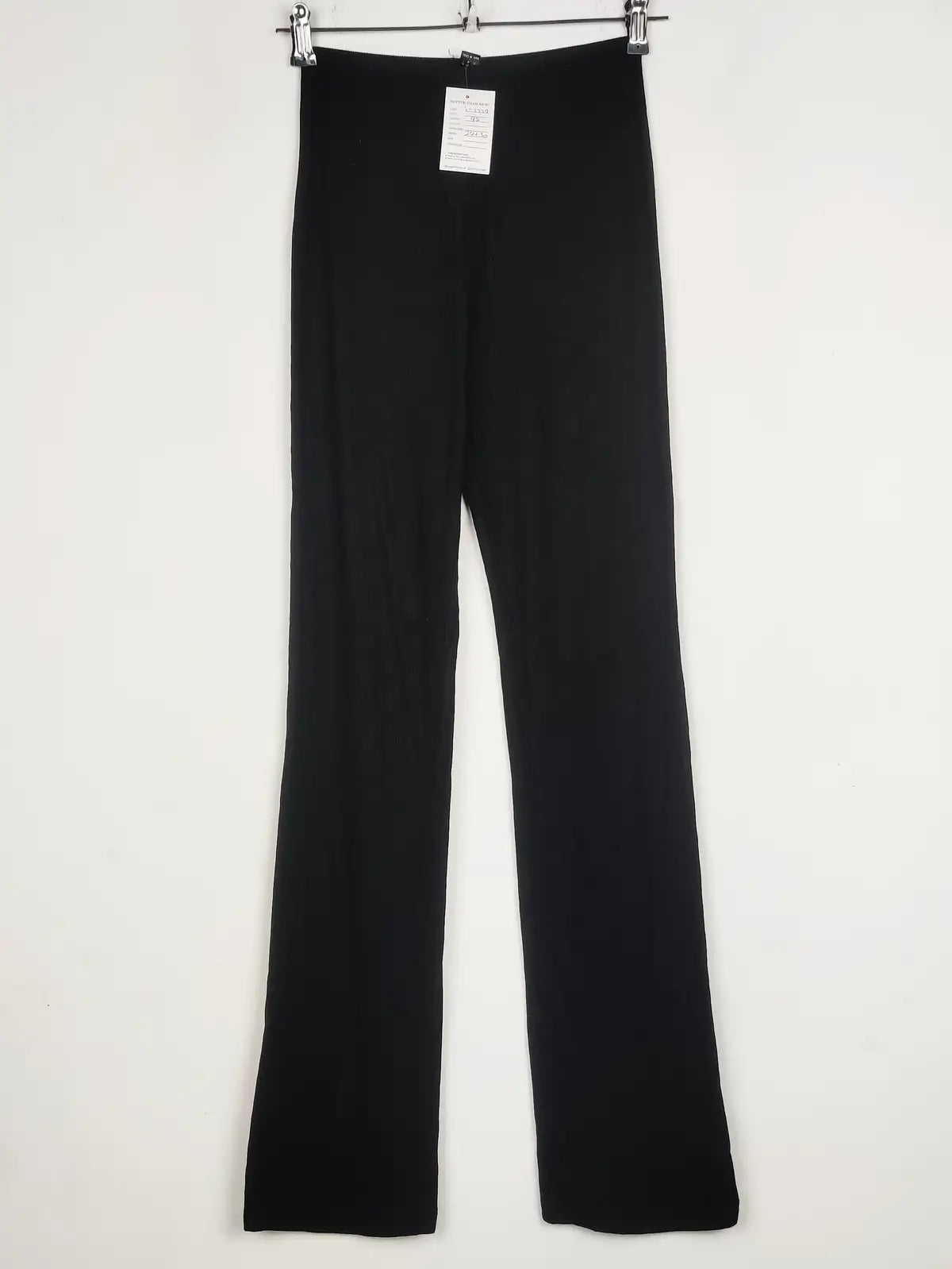 Buy online pre-used pre-loved 100% authentic & Original branded Shein (T-1779) available in Pakistan. Top international brands avilable.