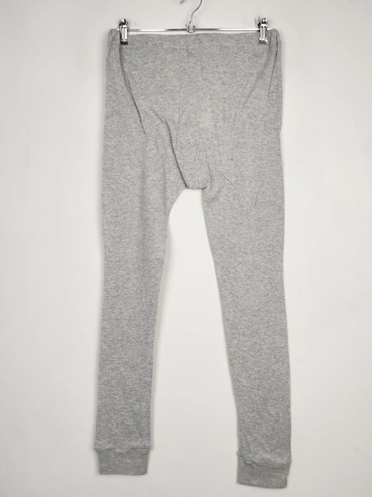 Buy online pre-used pre-loved 100% authentic & Original branded Unknown Brand (T-1818) available in Pakistan. Top international brands avilable.