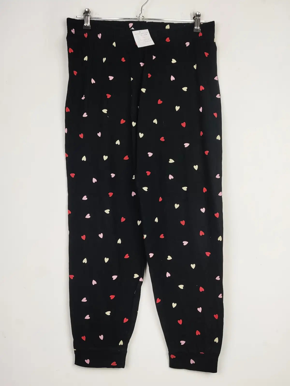 Buy online pre-used pre-loved 100% authentic & Original branded Primark (T-1914) available in Pakistan. Top international brands avilable.