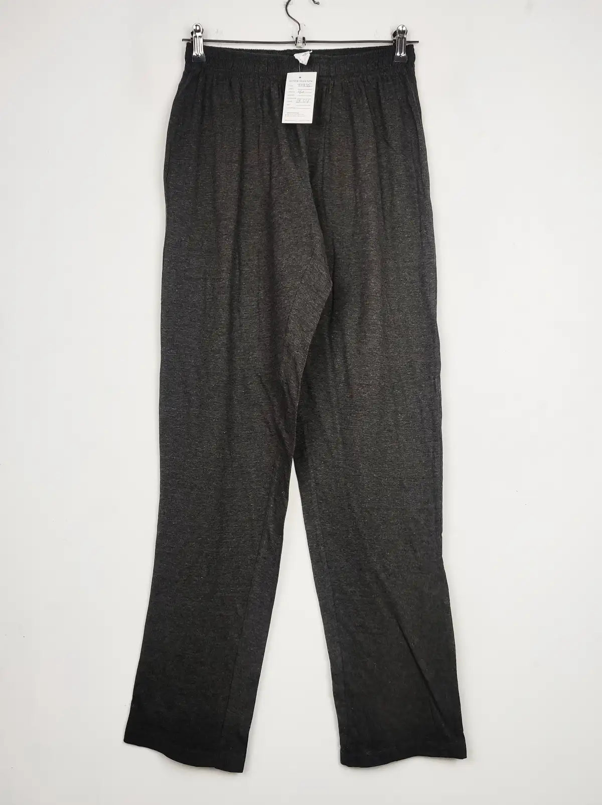 Buy online pre-used pre-loved 100% authentic & Original branded Rene Vilard (T-1935) available in Pakistan. Top international brands avilable.
