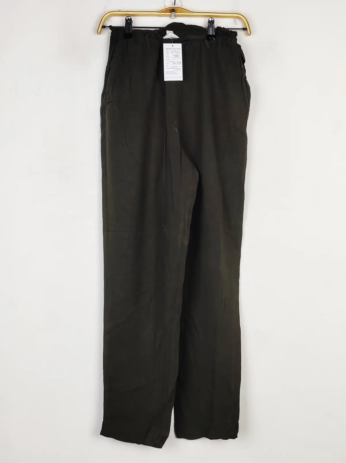 Buy online pre-used pre-loved 100% authentic & Original branded H&M (T-2294) available in Pakistan. Top international brands avilable.