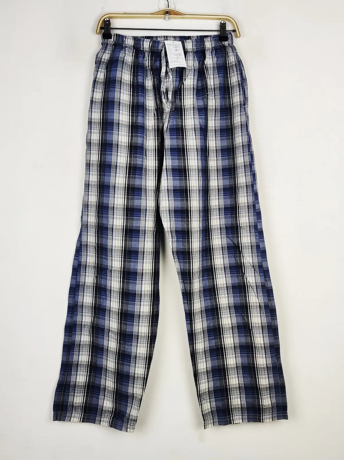 Buy online pre-used pre-loved 100% authentic & Original branded Unknown Brand (T-2314) available in Pakistan. Top international brands avilable.