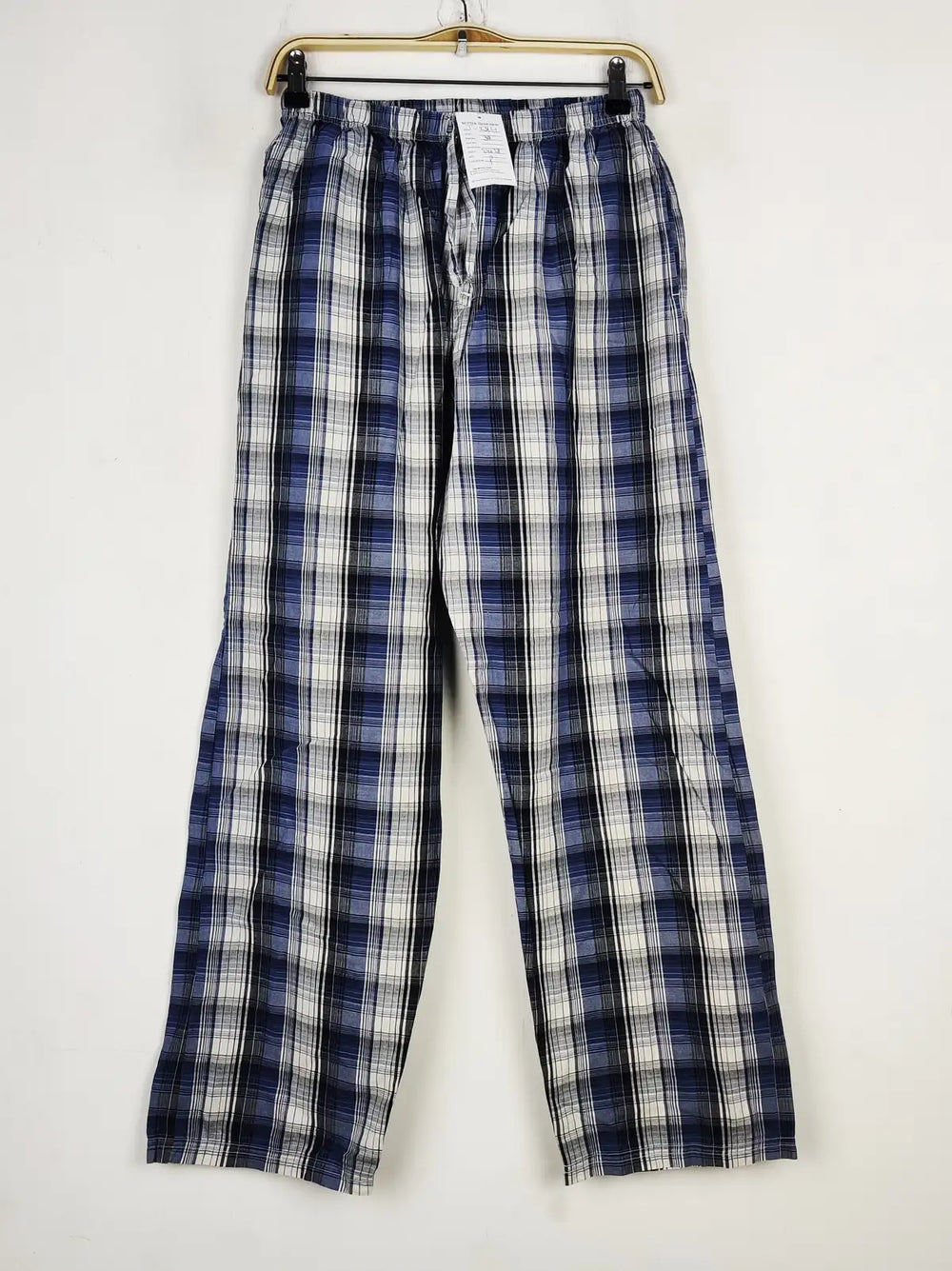 Buy online pre-used pre-loved 100% authentic & Original branded Unknown Brand (T-2314) available in Pakistan. Top international brands avilable.