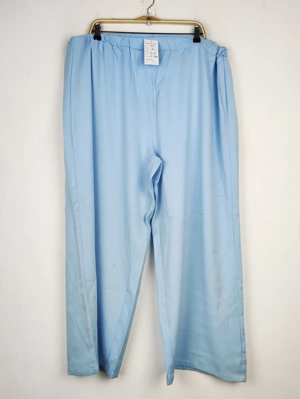 Buy online pre-used pre-loved 100% authentic & Original branded Shein (T-2416) available in Pakistan. Top international brands avilable.