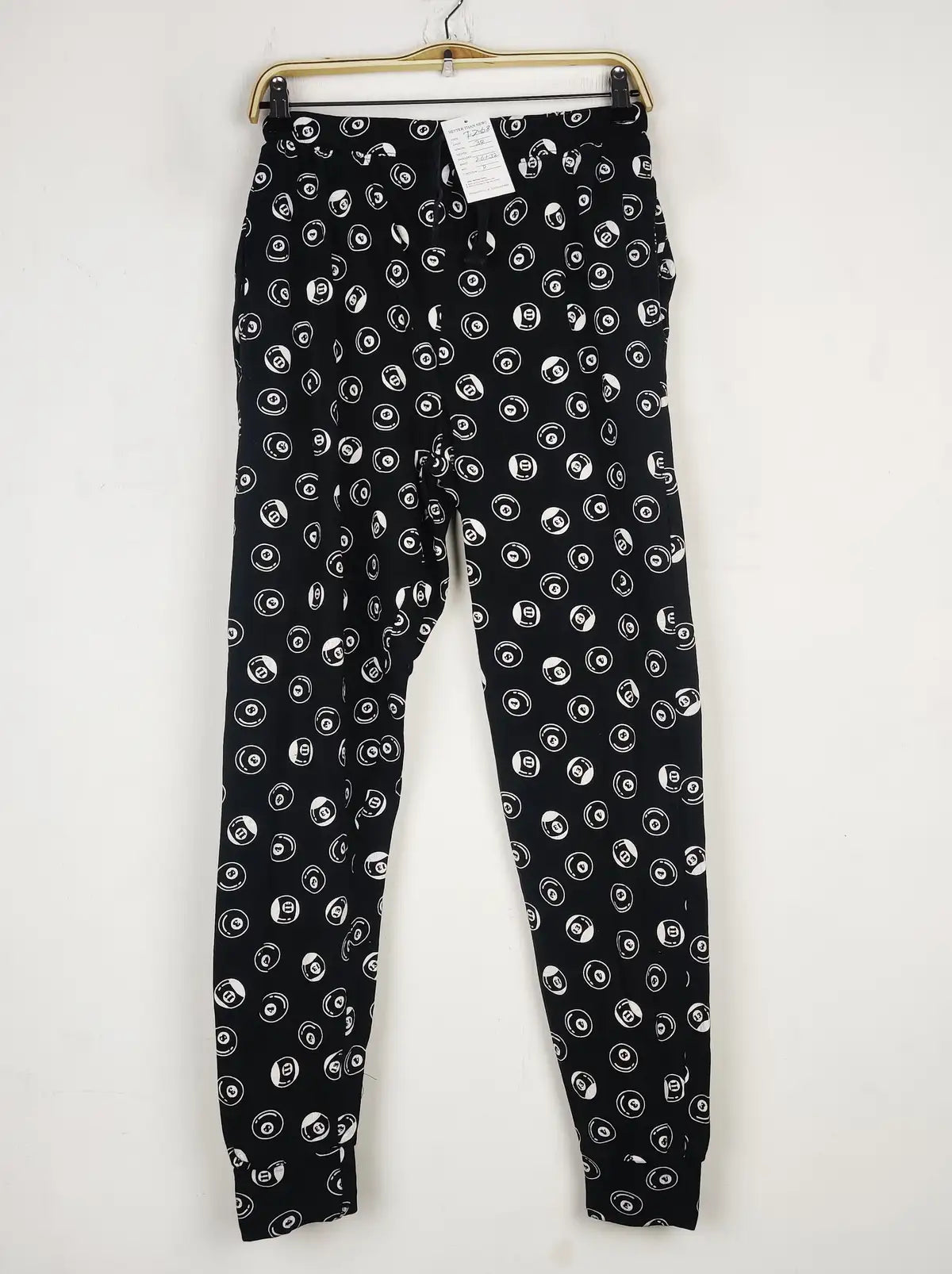 Buy online pre-used pre-loved 100% authentic & Original branded Primark (T-2468) available in Pakistan. Top international brands avilable.