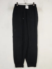 Buy online pre-used pre-loved 100% authentic & Original branded H&M (T-2976) available in Pakistan. Top international brands avilable.