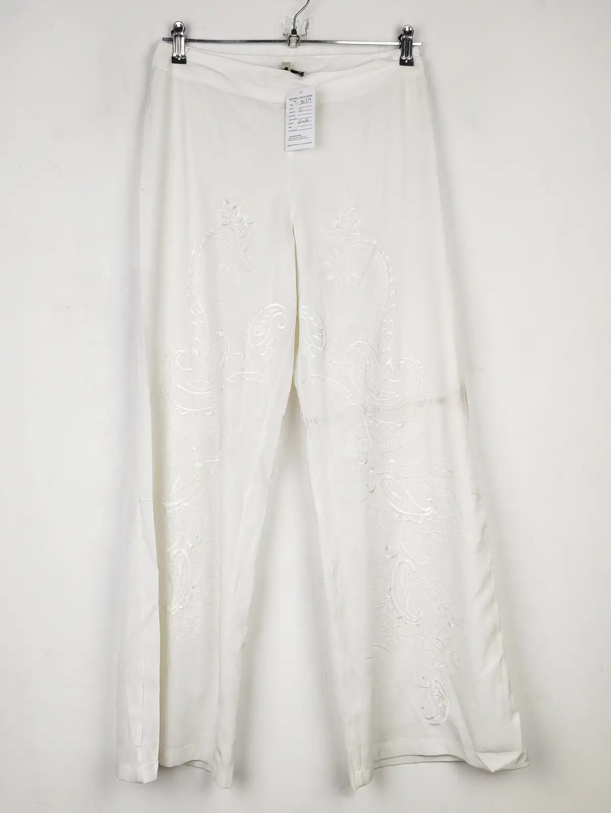 Buy online pre-used pre-loved 100% authentic & Original branded Ipekyol (T-3029) available in Pakistan. Top international brands avilable.