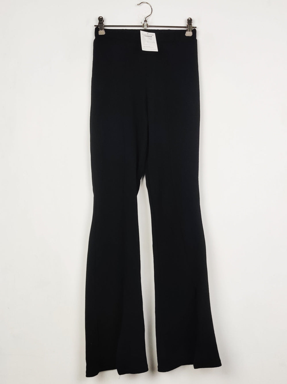 Buy online pre-used pre-loved 100% authentic & Original branded Boohoo (T-3145) available in Pakistan. Top international brands avilable.