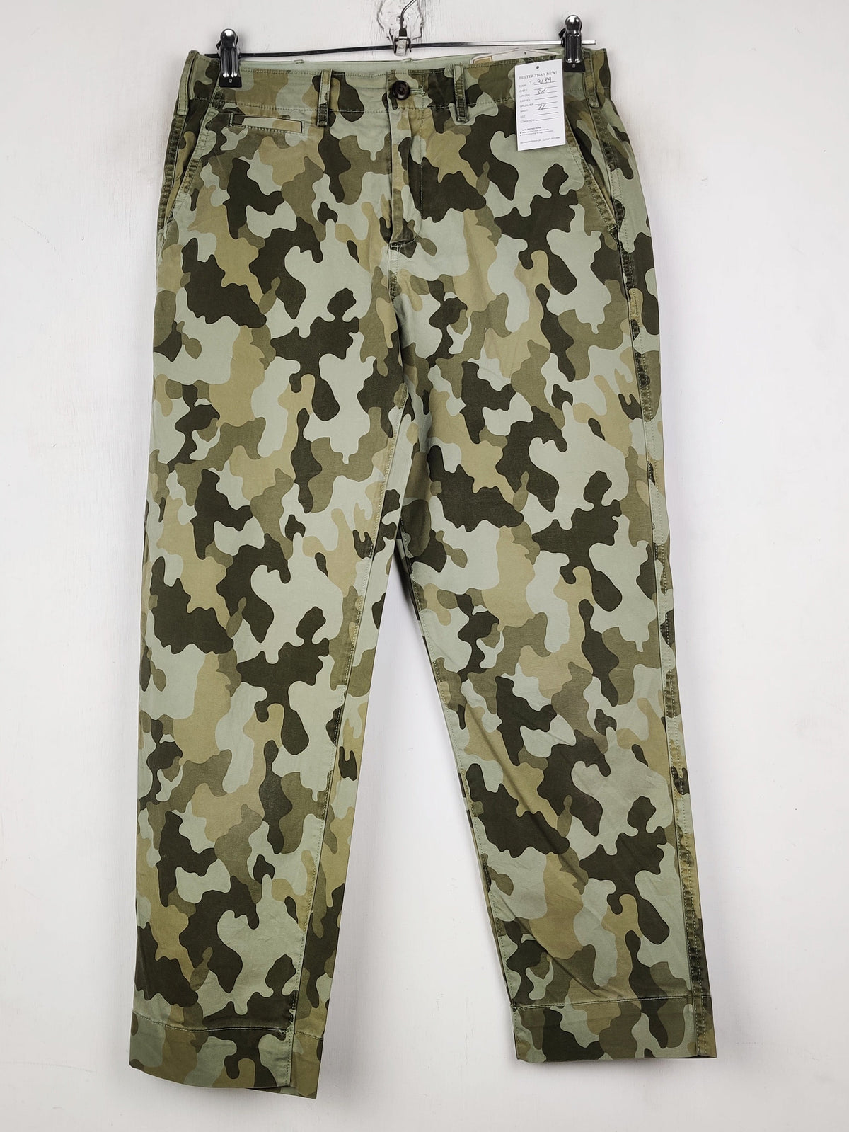Buy online pre-used pre-loved 100% authentic & Original branded Gap (T-3189) available in Pakistan. Top international brands avilable.