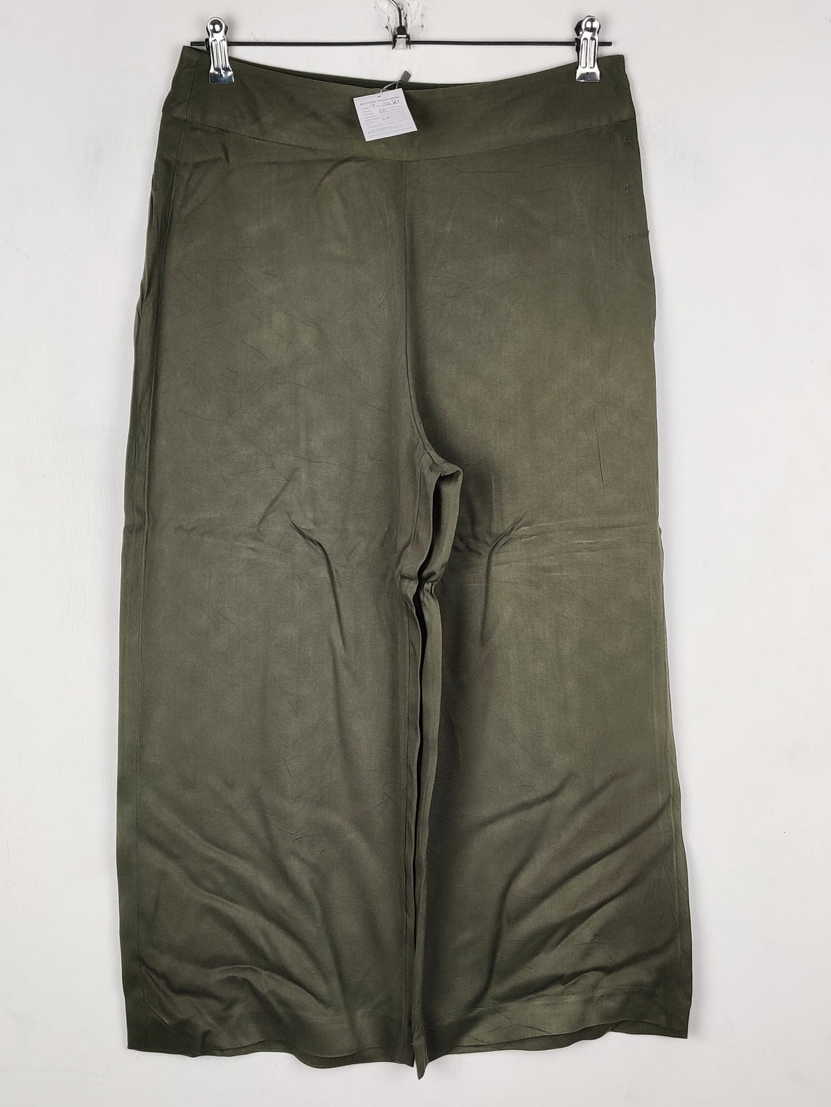 Buy online pre-used pre-loved 100% authentic & Original branded Oasis (T-3281) available in Pakistan. Top international brands avilable.