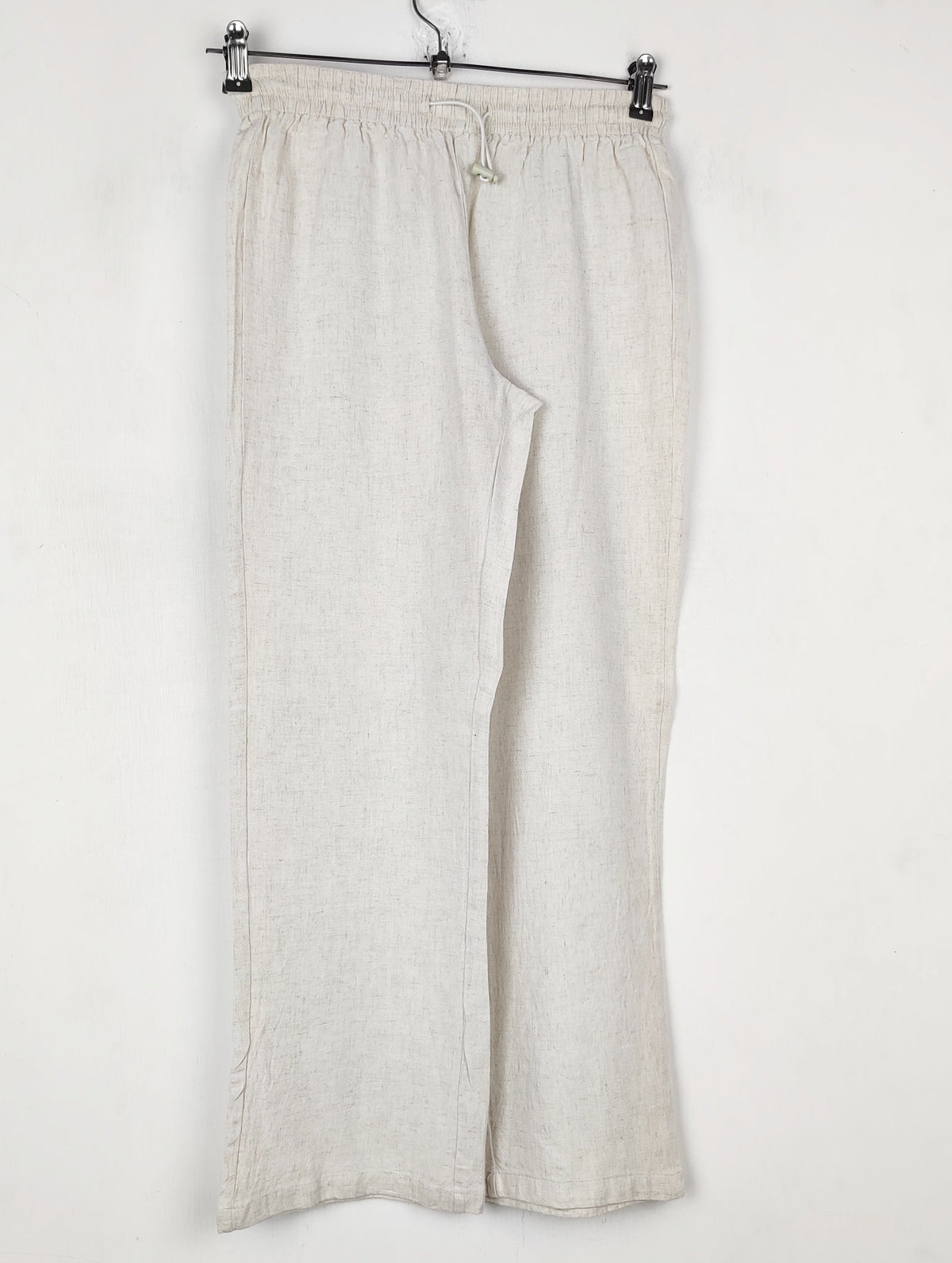 Buy online pre-used pre-loved 100% authentic & Original branded Shein (T-3305) available in Pakistan. Top international brands avilable.