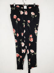 Buy online pre-used pre-loved 100% authentic & Original branded Real Women (T-3316) available in Pakistan. Top international brands avilable.