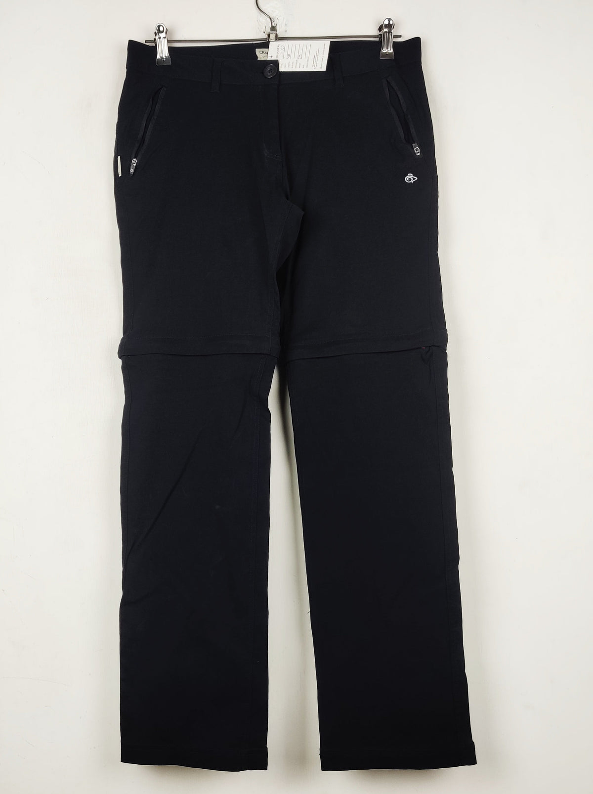 Buy online pre-used pre-loved 100% authentic & Original branded Craghoppers (T-3387) available in Pakistan. Top international brands avilable.