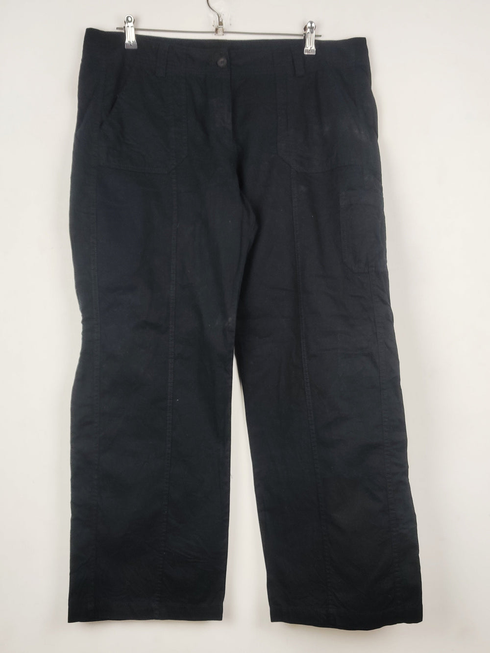 Buy online pre-used pre-loved 100% authentic & Original branded Marks & Spencer (T-3388) available in Pakistan. Top international brands avilable.