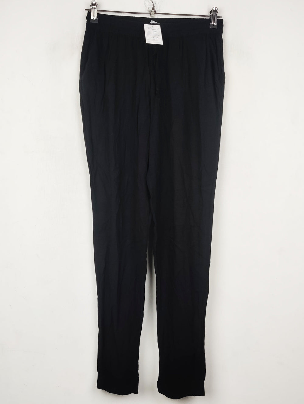 Buy online pre-used pre-loved 100% authentic & Original branded Dorothy Perkins (T-3460) available in Pakistan. Top international brands avilable.