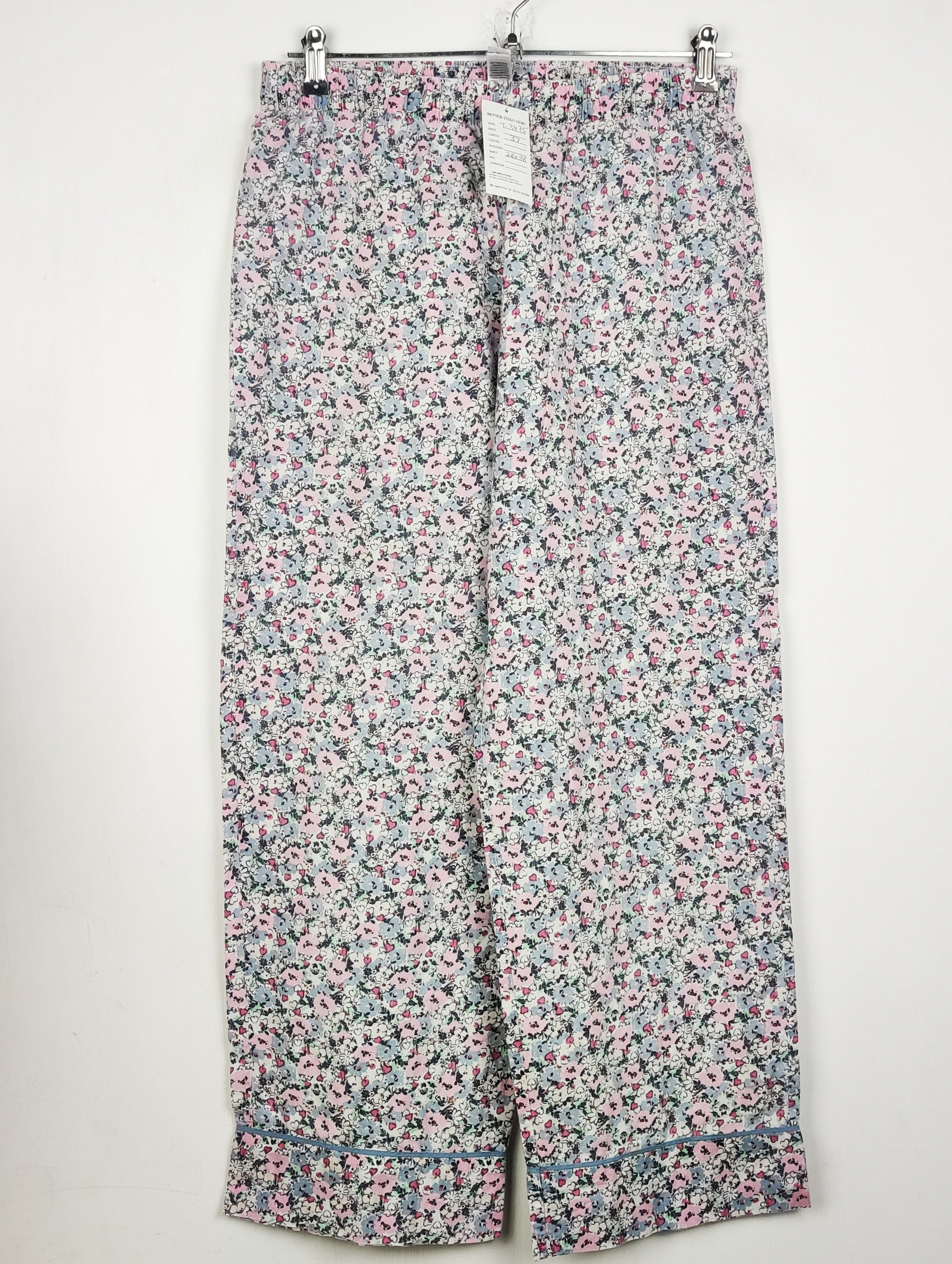 Buy online pre-used pre-loved 100% authentic & Original branded Marks & Spencer (T-3475) available in Pakistan. Top international brands avilable.