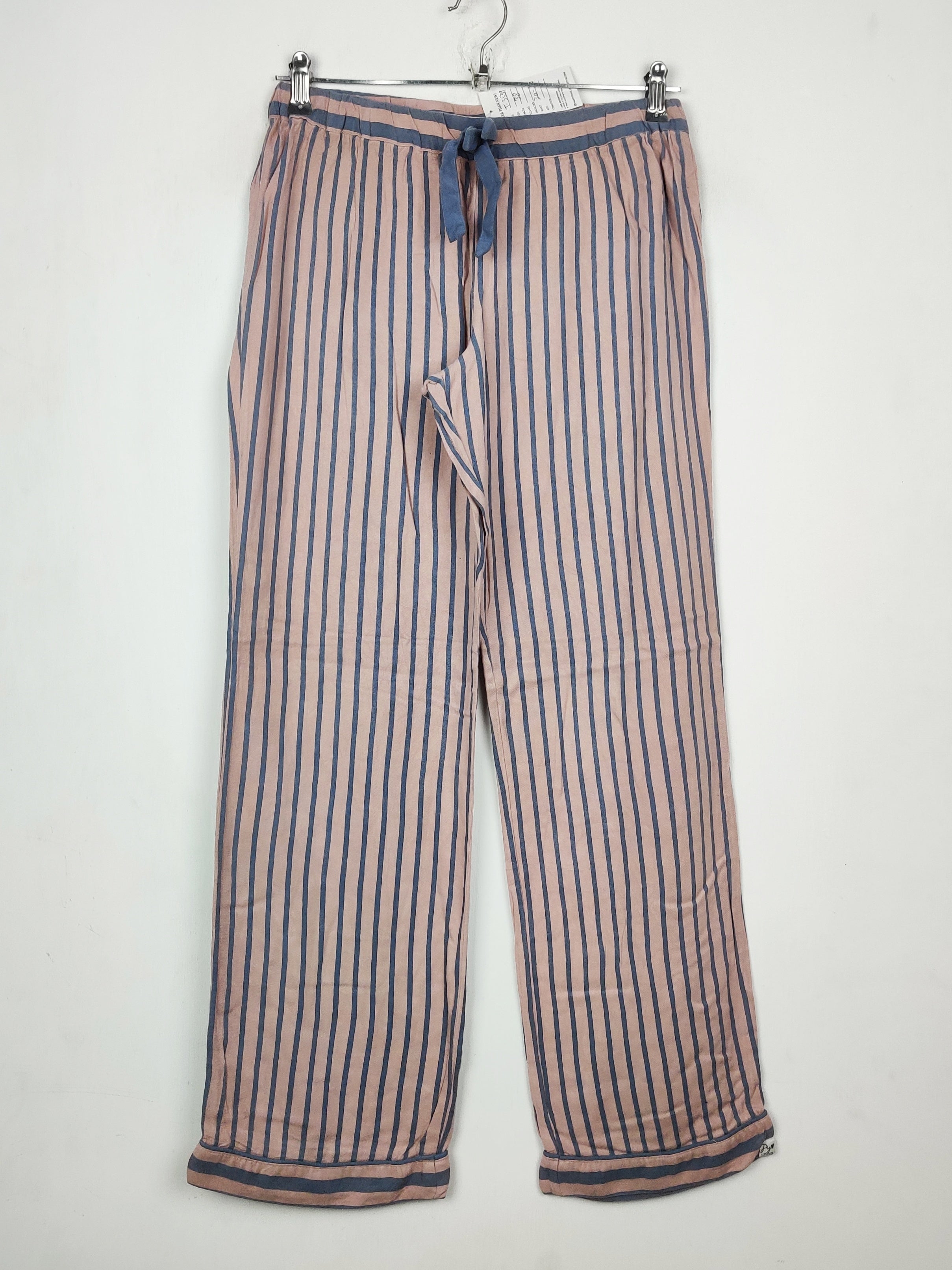 Buy online pre-used pre-loved 100% authentic & Original branded Pretty You London (T-3539) available in Pakistan. Top international brands avilable.
