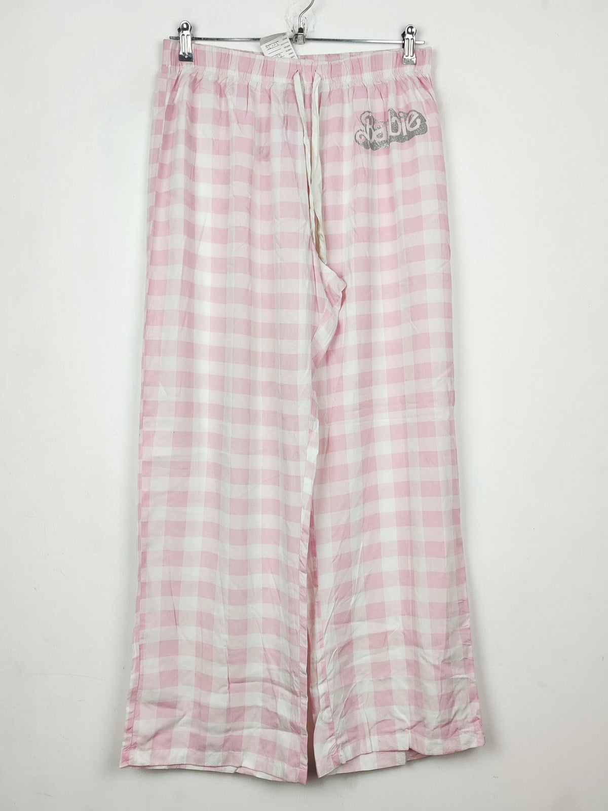 Buy online pre-used pre-loved 100% authentic & Original branded Primark (T-3541) available in Pakistan. Top international brands avilable.