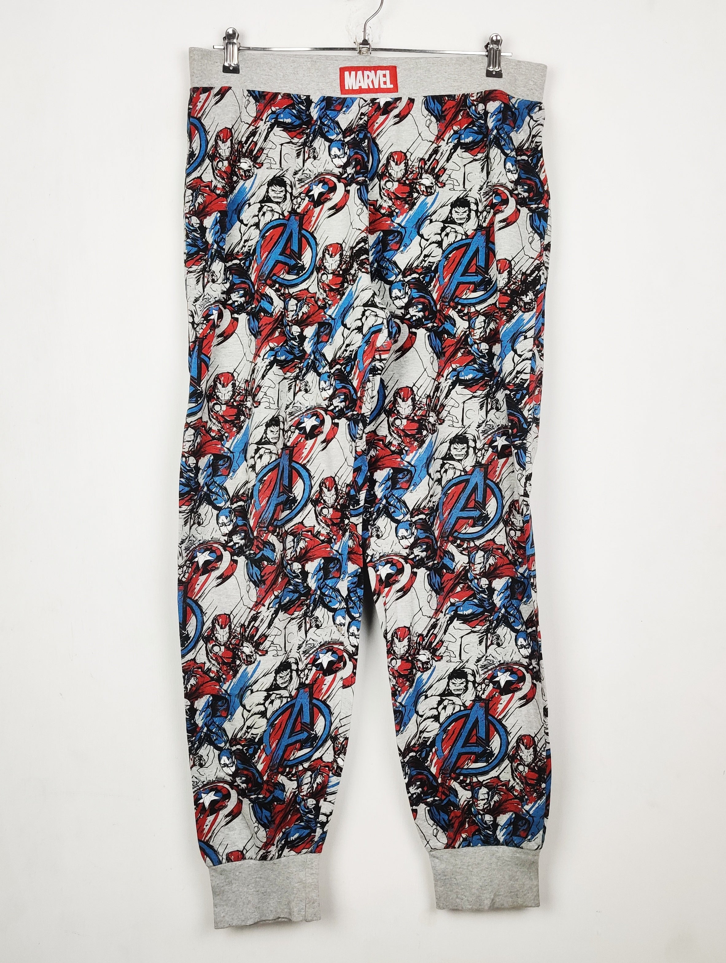 Buy online pre-used pre-loved 100% authentic & Original branded Marvel (T-3547) available in Pakistan. Top international brands avilable.