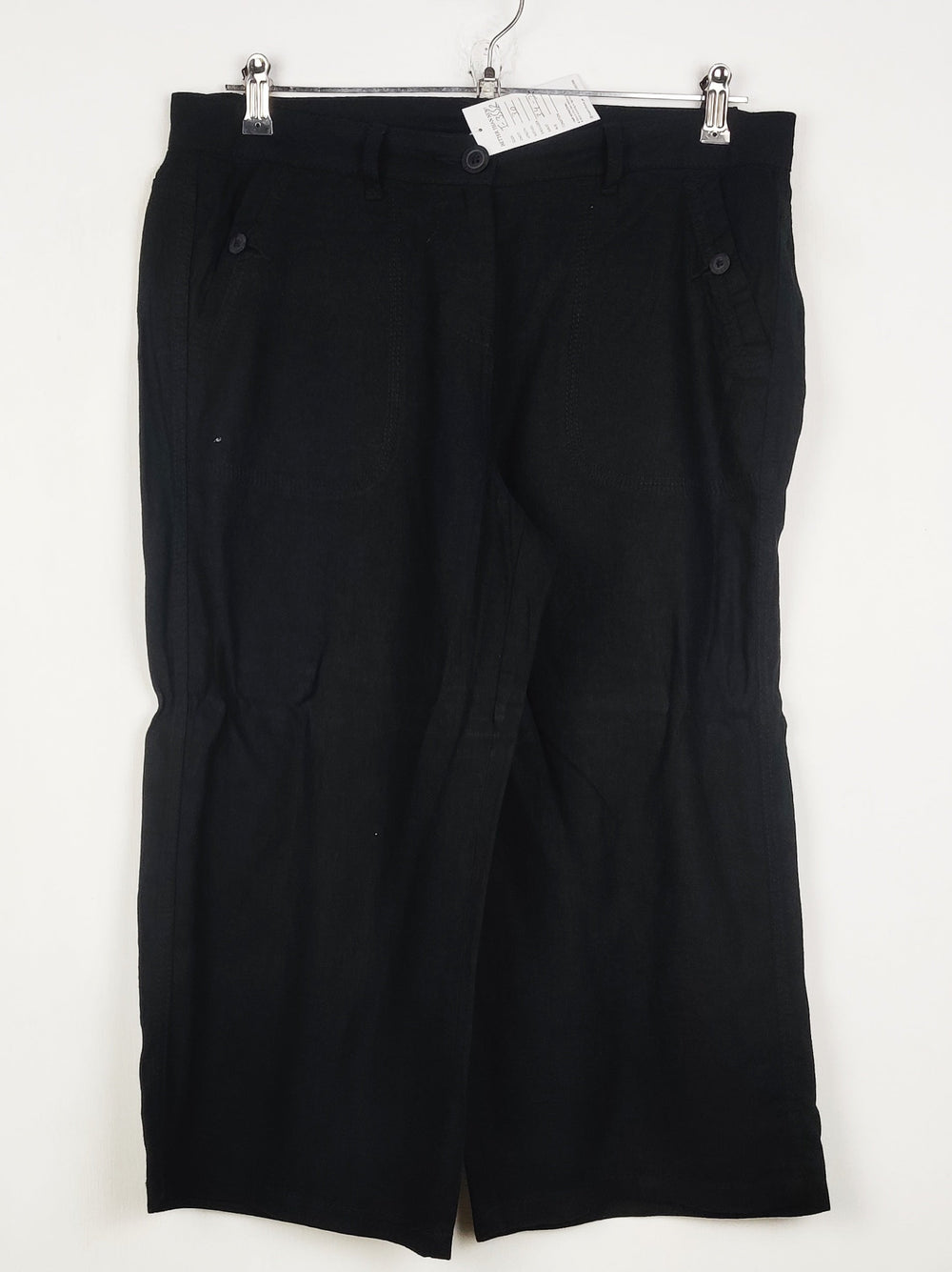 Buy online pre-used pre-loved 100% authentic & Original branded Marks & Spencer (T-3552) available in Pakistan. Top international brands avilable.