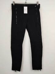 Buy online pre-used pre-loved 100% authentic & Original branded Zara (T-564) available in Pakistan. Top international brands avilable.