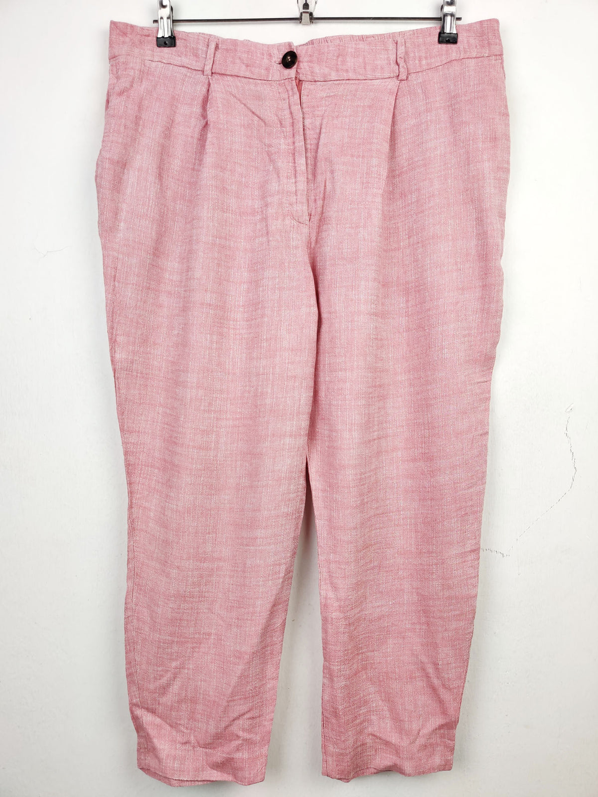 Buy online pre-used pre-loved 100% authentic & Original branded Marks & Spencer (T-920) available in Pakistan. Top international brands avilable.