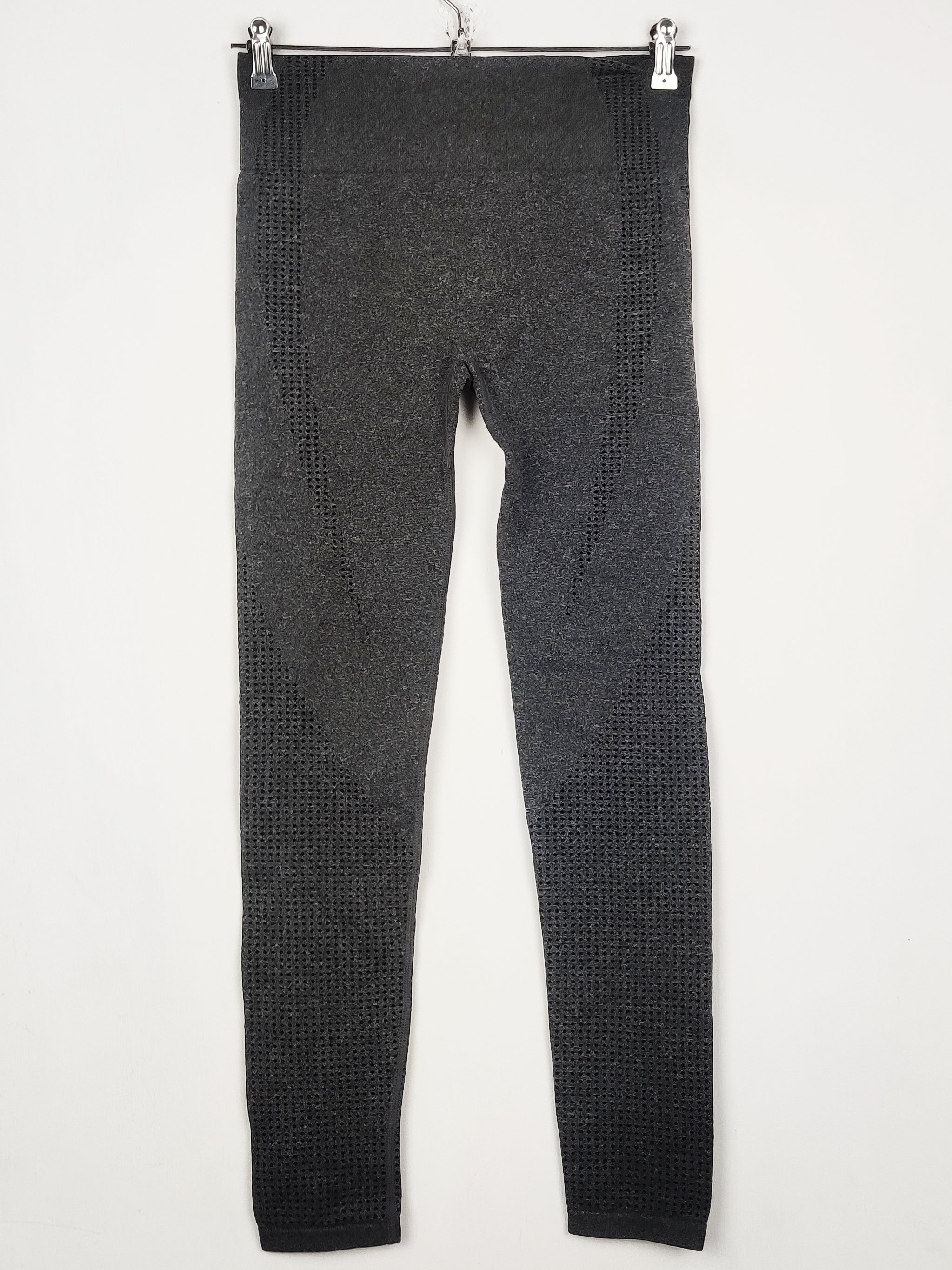 Buy online pre-used pre-loved 100% authentic & Original branded Dunnes Stores (TL-1315) available in Pakistan. Top international brands avilable.