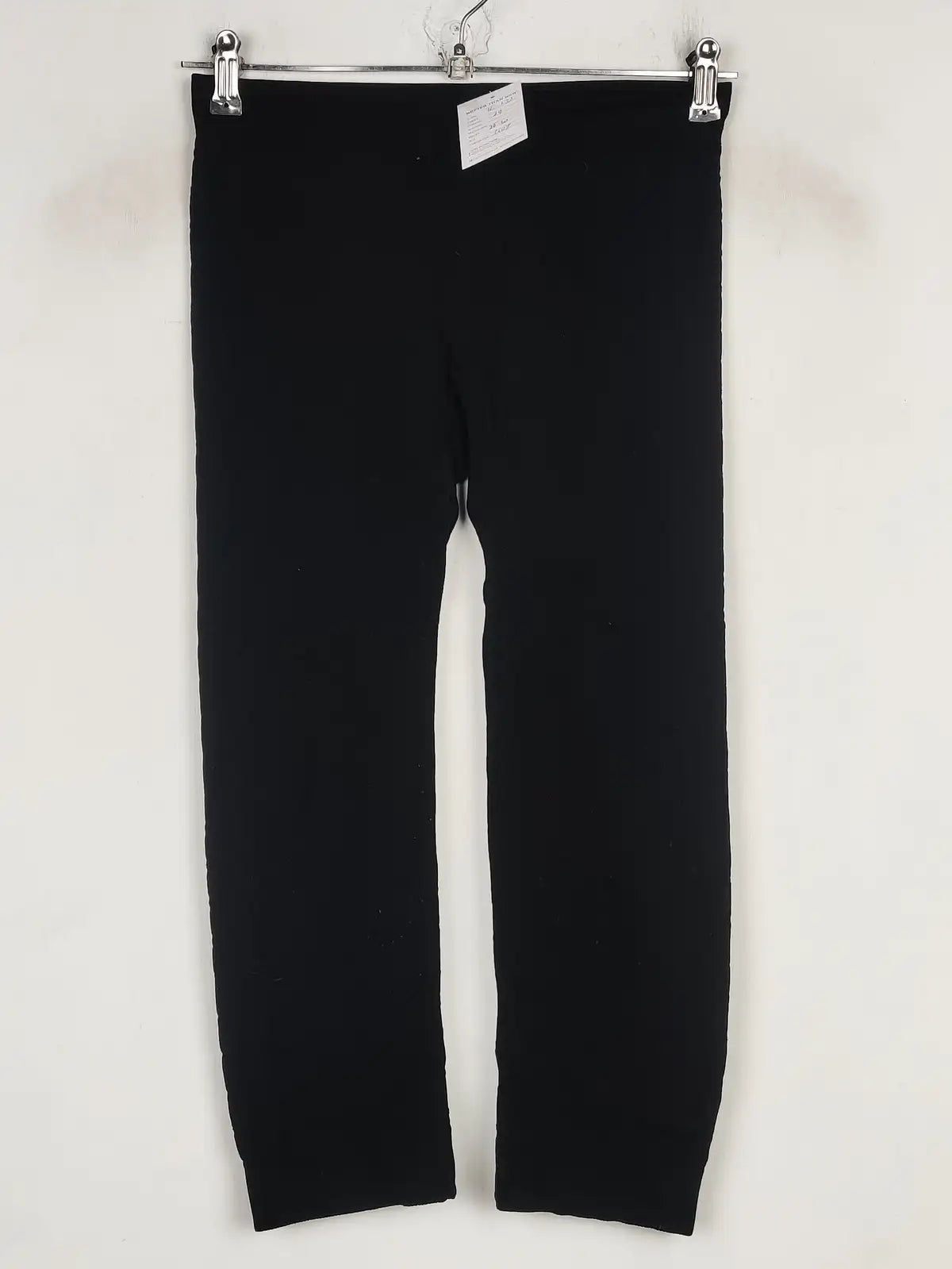 Buy online pre-used pre-loved 100% authentic & Original branded Tippy Concepts (TL-132) available in Pakistan. Top international brands avilable.