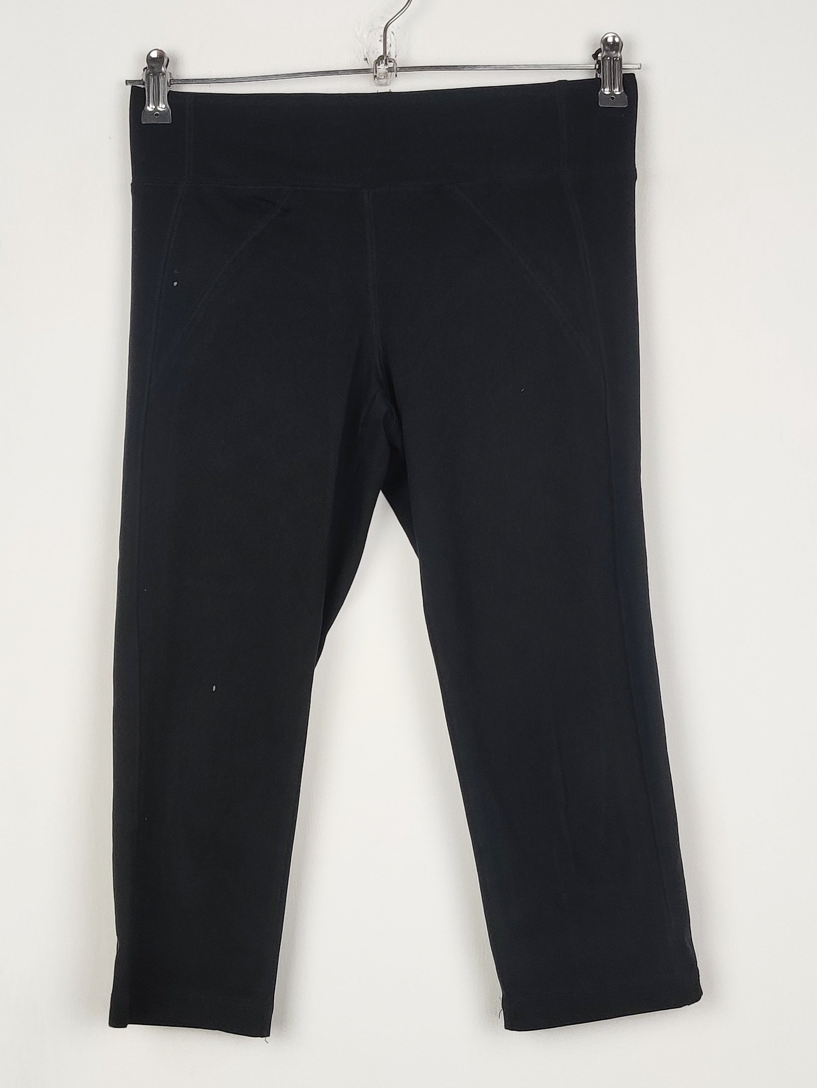 Buy online pre-used pre-loved 100% authentic & Original branded Dunnes Stores (TL-1427) available in Pakistan. Top international brands avilable.