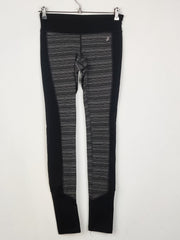 Buy online pre-used pre-loved 100% authentic & Original branded Unknown Brand (TL-1438) available in Pakistan. Top international brands avilable.