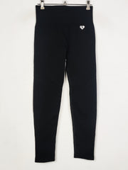 Buy online pre-used pre-loved 100% authentic & Original branded Unknown Brand (TL-1480) available in Pakistan. Top international brands avilable.
