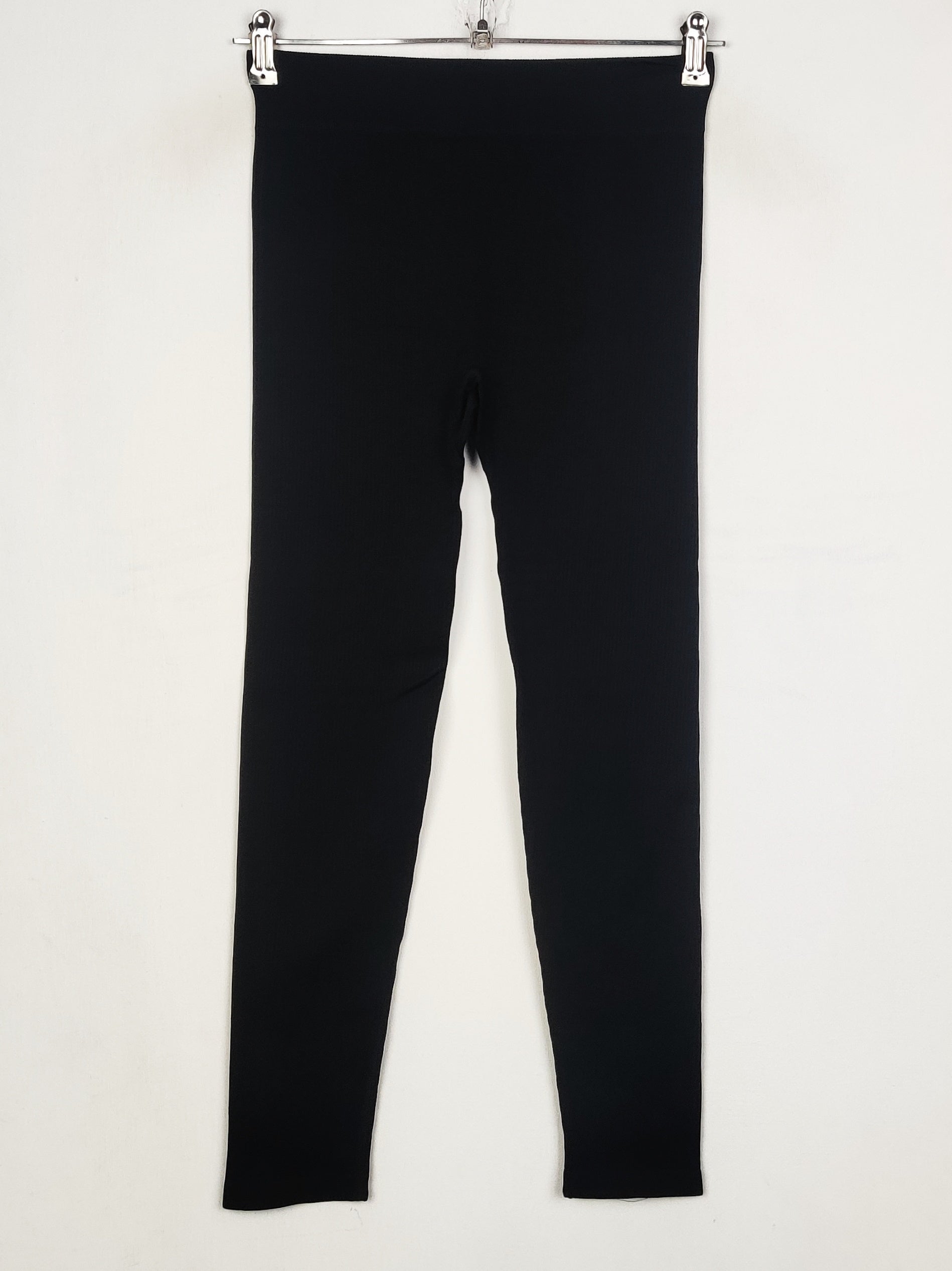 Buy online pre-used pre-loved 100% authentic & Original branded Dunnes Stores (TL-1494) available in Pakistan. Top international brands avilable.